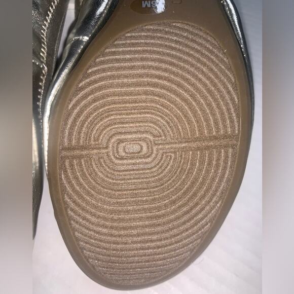 BANDOLINO Ballet Flats. Metallic Gold. Size 6. New without box. - Picture 7 of 14